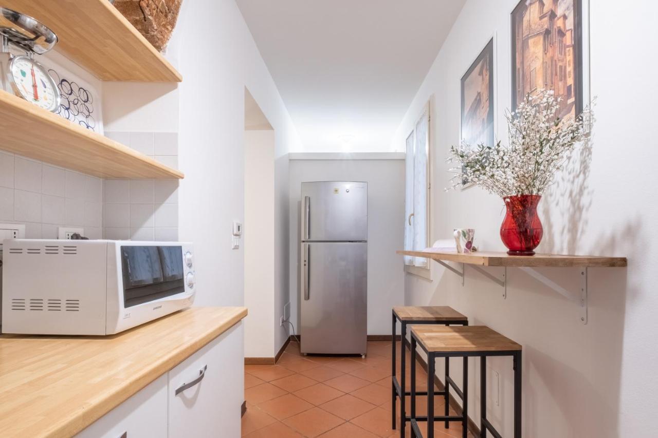 Lo Scrigno Delle 2 Torri! Nel Cuore Del Centro, Vicino A Via Rizzoli Bolonia Zewnętrze zdjęcie