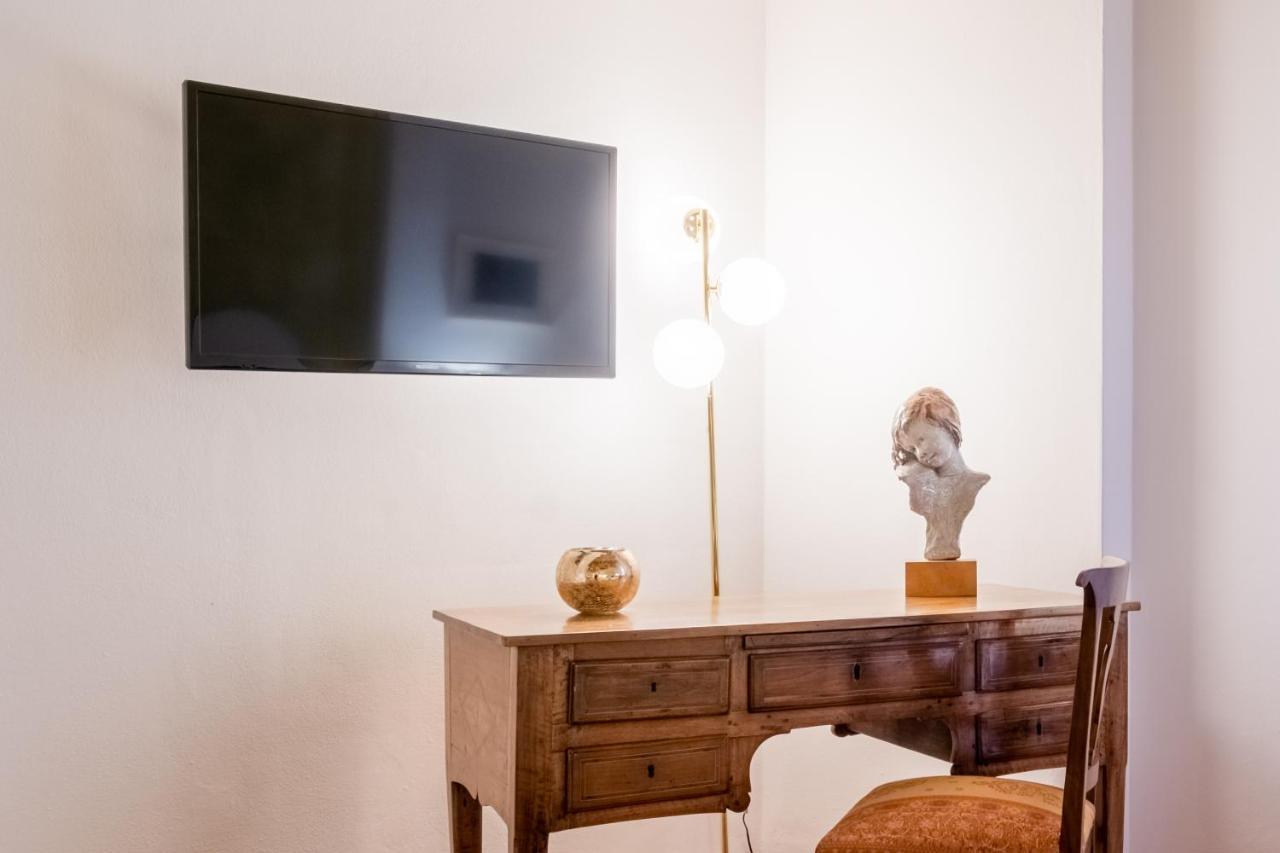 Lo Scrigno Delle 2 Torri! Nel Cuore Del Centro, Vicino A Via Rizzoli Bolonia Zewnętrze zdjęcie